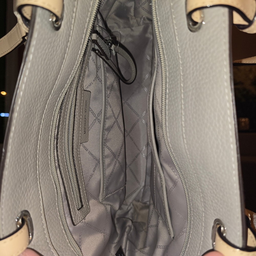 Michael Kors Pebbled Leather Tote Gray & Beige Large Shoulder Bag Authentic - Picture 4 of 8